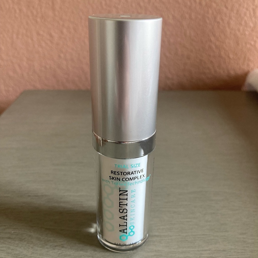 Alastin Restorative Skin Complex Trial Size